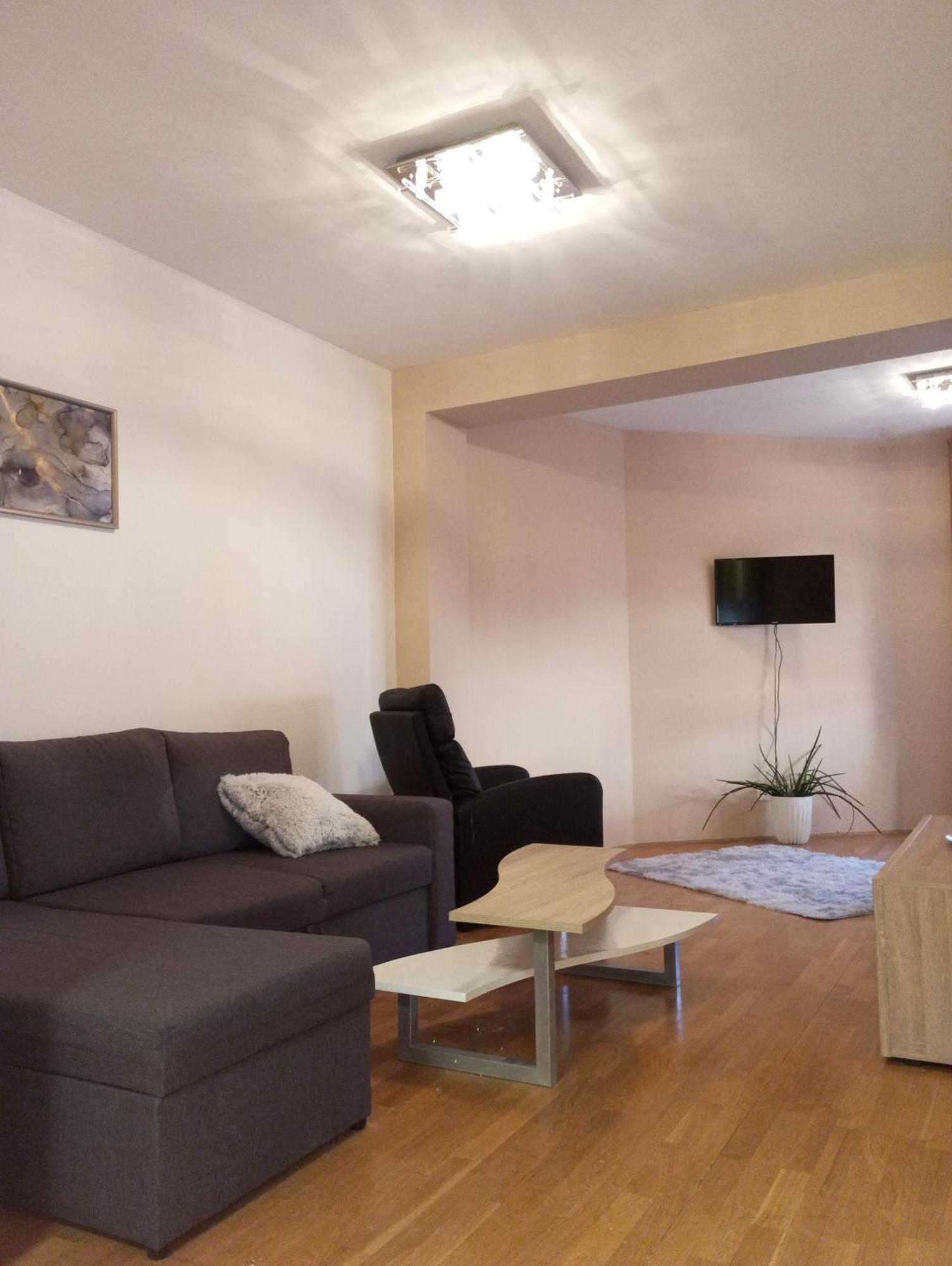 Zen Apartman Budakalasz Εξωτερικό φωτογραφία